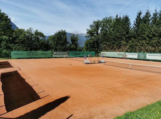 Tennisplatz Doelsach